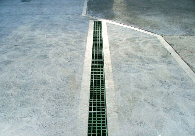 FRP green grating drain.